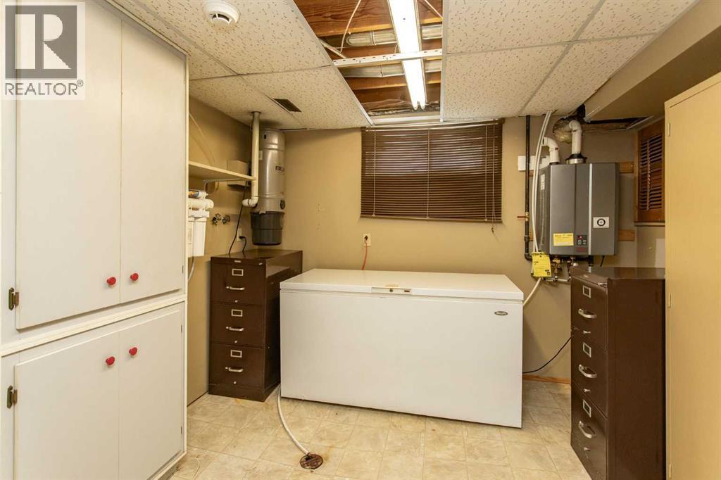 5210 47 Street, Lacombe