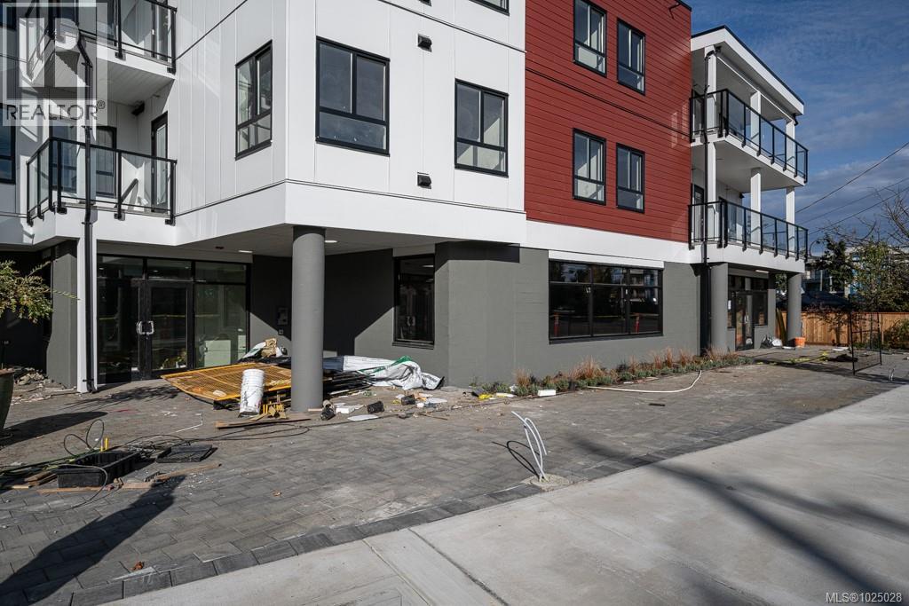 #204 171 JENSEN AVE W - 6