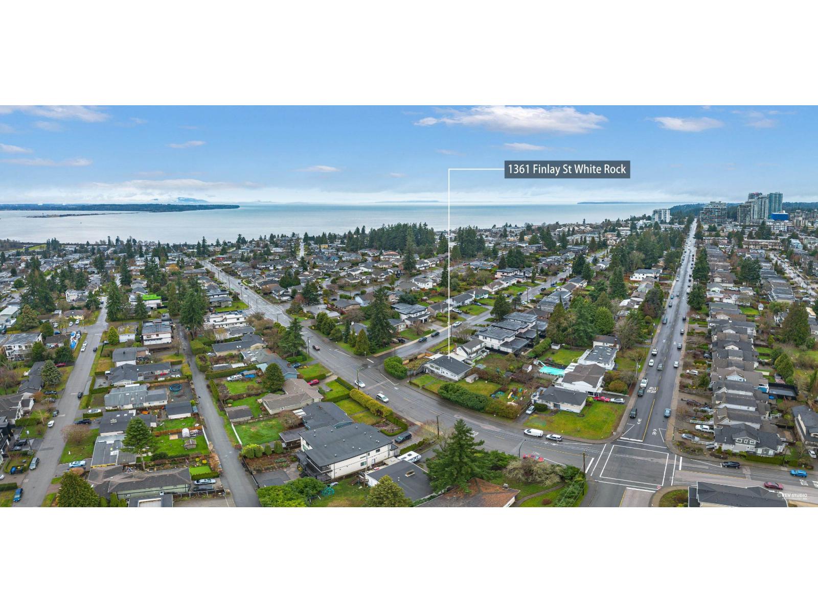 1361 FINLAY STREET, White Rock