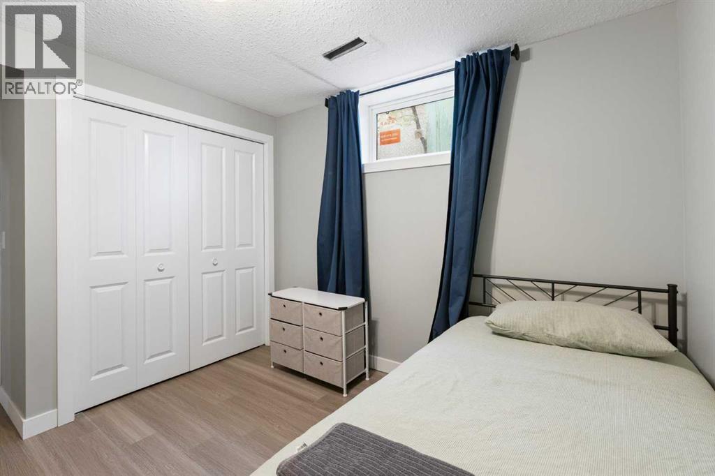 Single Family House Bungalow for Sale in  Gordon Drive SW Glamorgan Calgary 