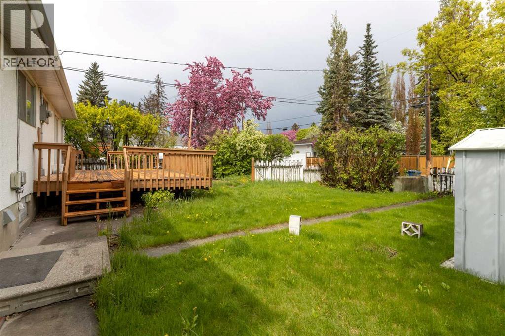 Single Family House Bungalow for Sale in  Gordon Drive SW Glamorgan Calgary 