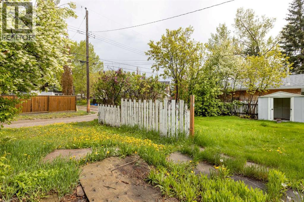 Single Family House Bungalow for Sale in  Gordon Drive SW Glamorgan Calgary 