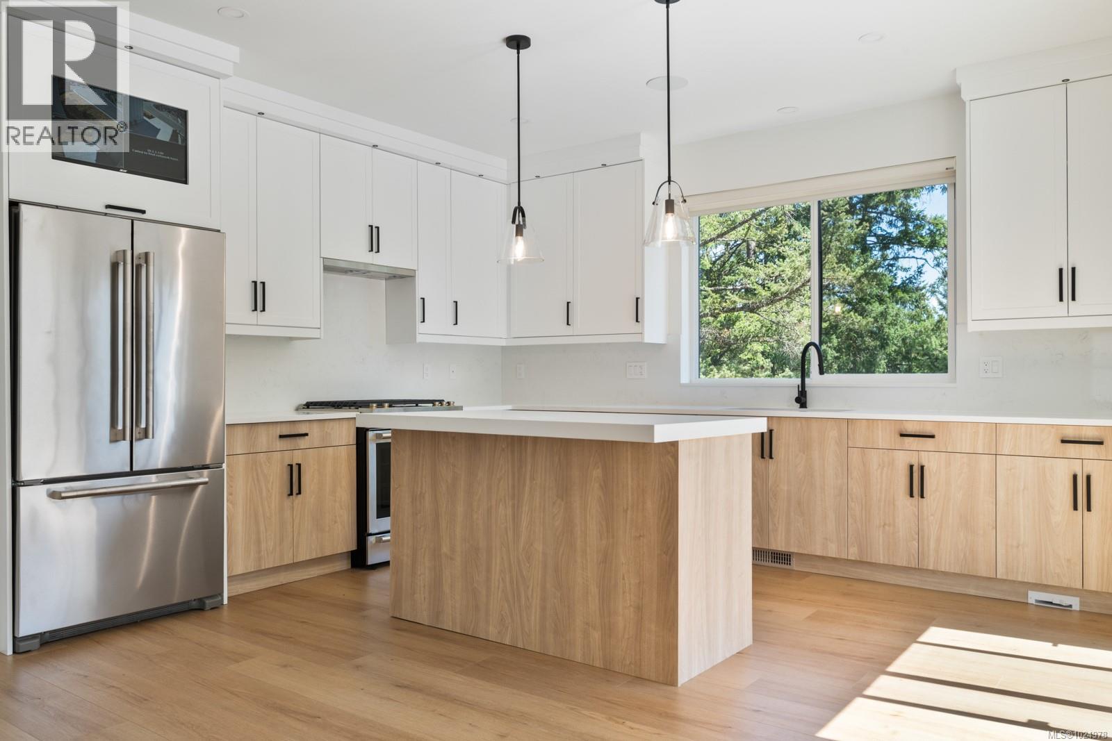  561 Belford Place, Langford