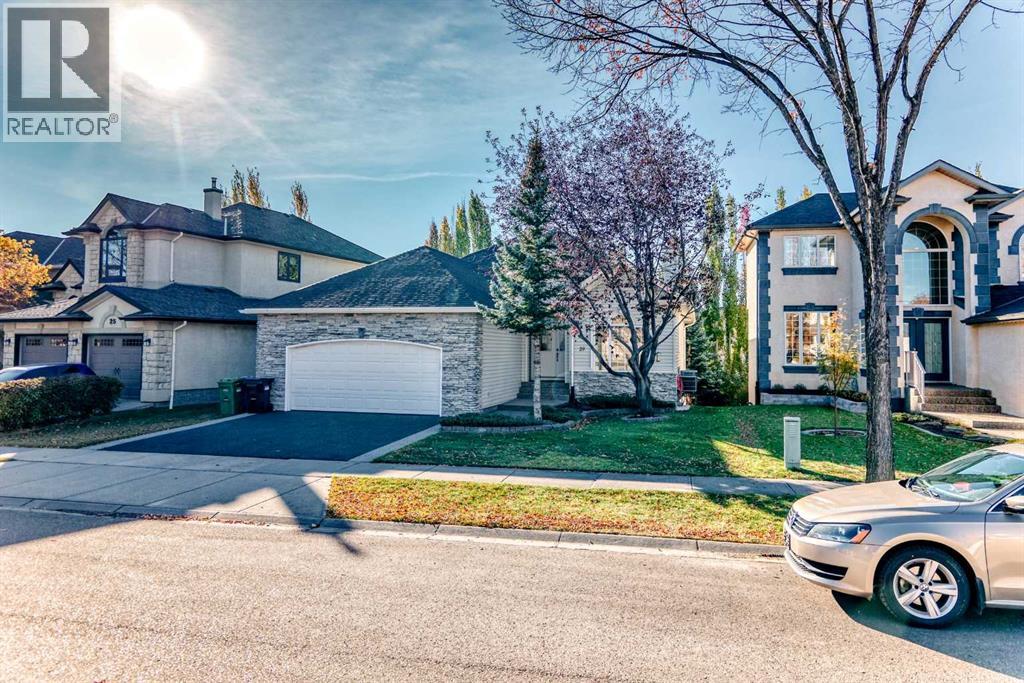 Single Family House Bungalow for Sale in  Simcoe Gate SW Signal Hill Calgary 