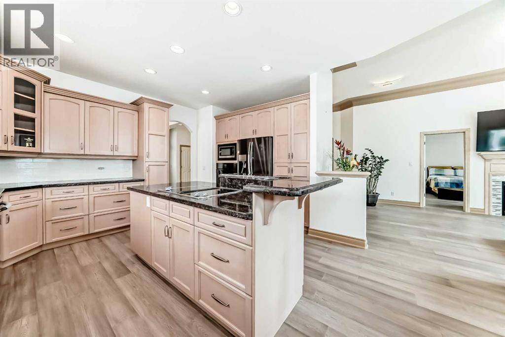 Single Family House Bungalow for Sale in  Simcoe Gate SW Signal Hill Calgary 