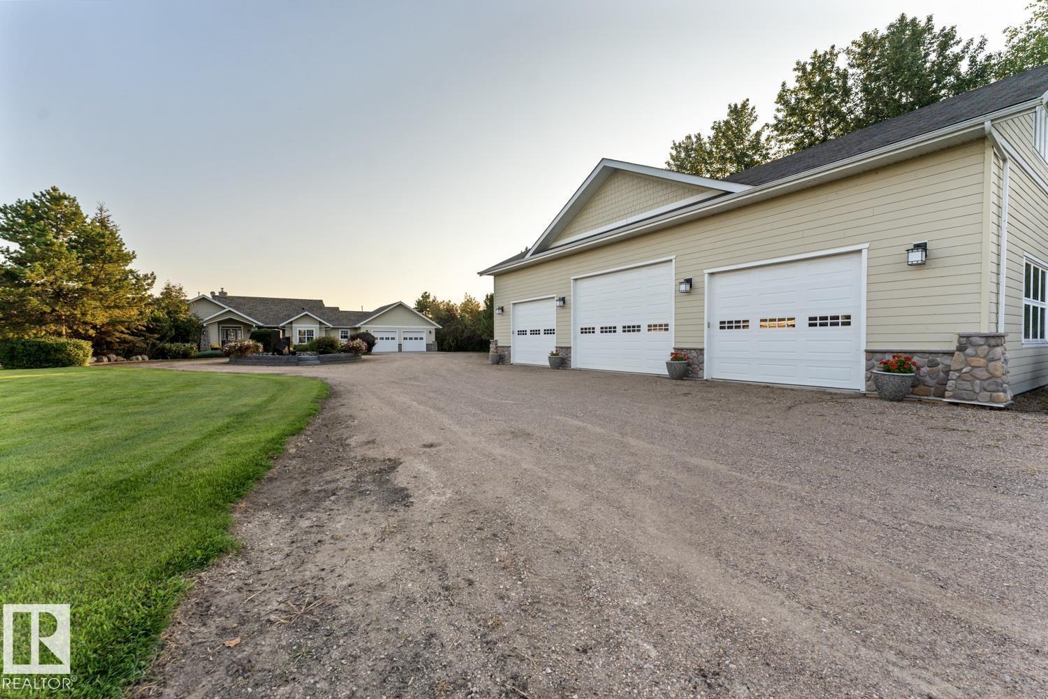 #27 46511 TWP RD 611 - 65