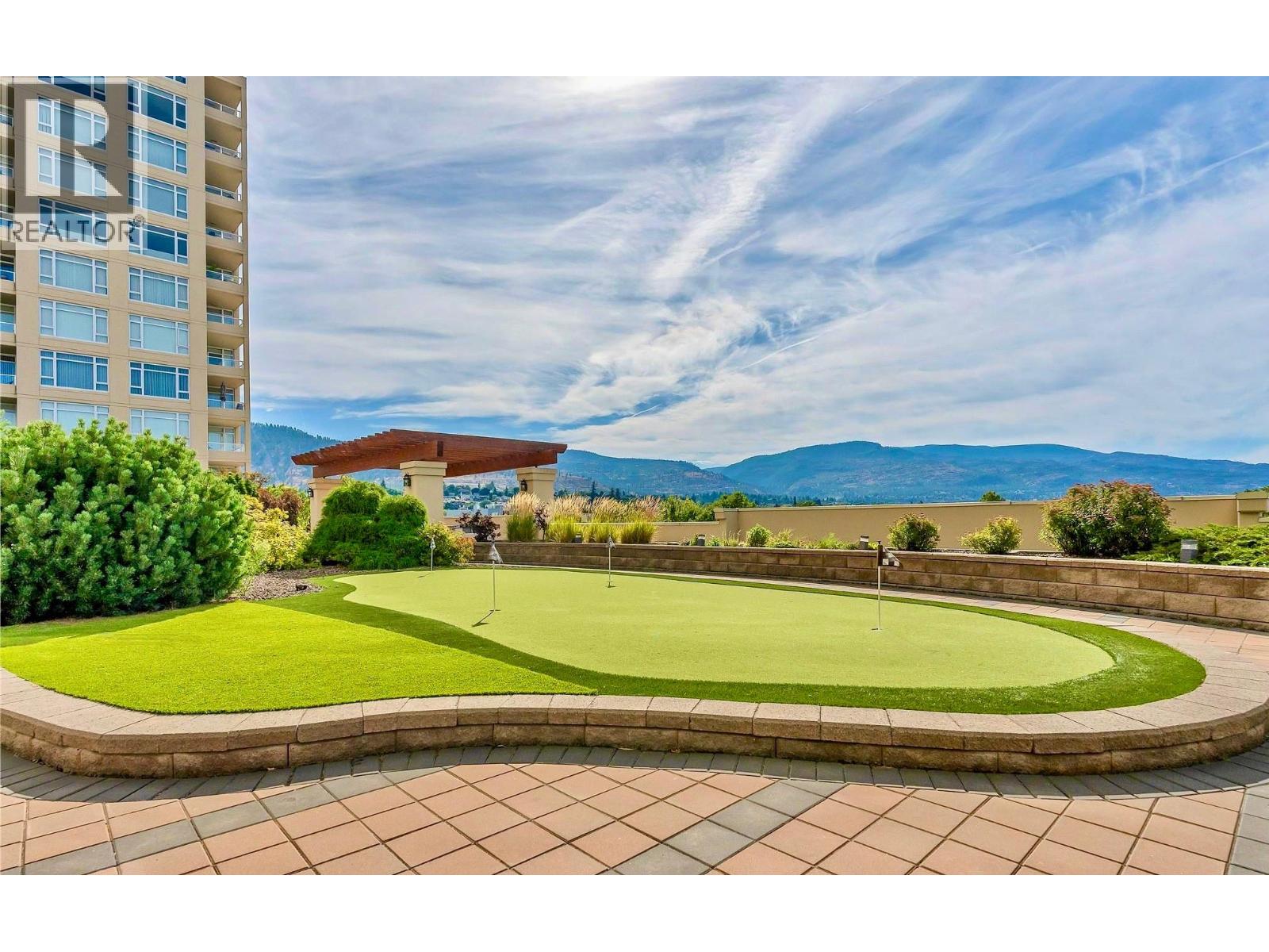 508 75 Martin Street, Penticton