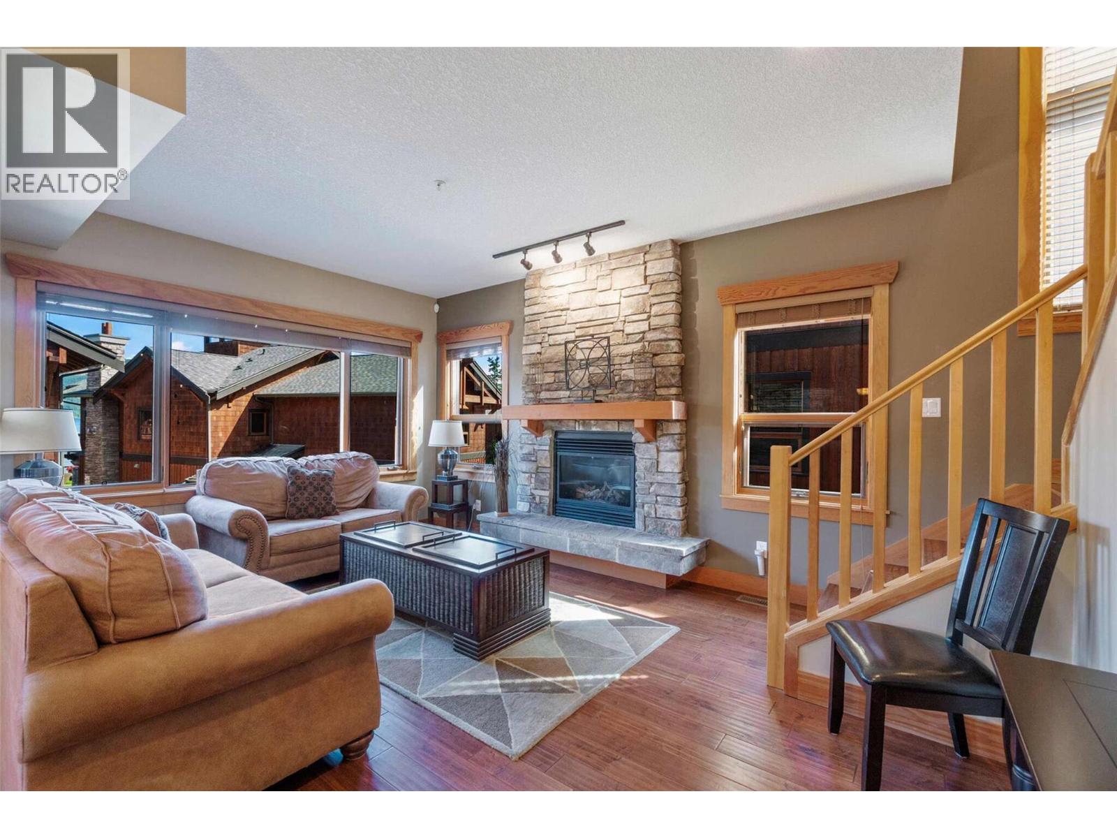 2479 Eagle Bay Road Unit# 17, Blind Bay