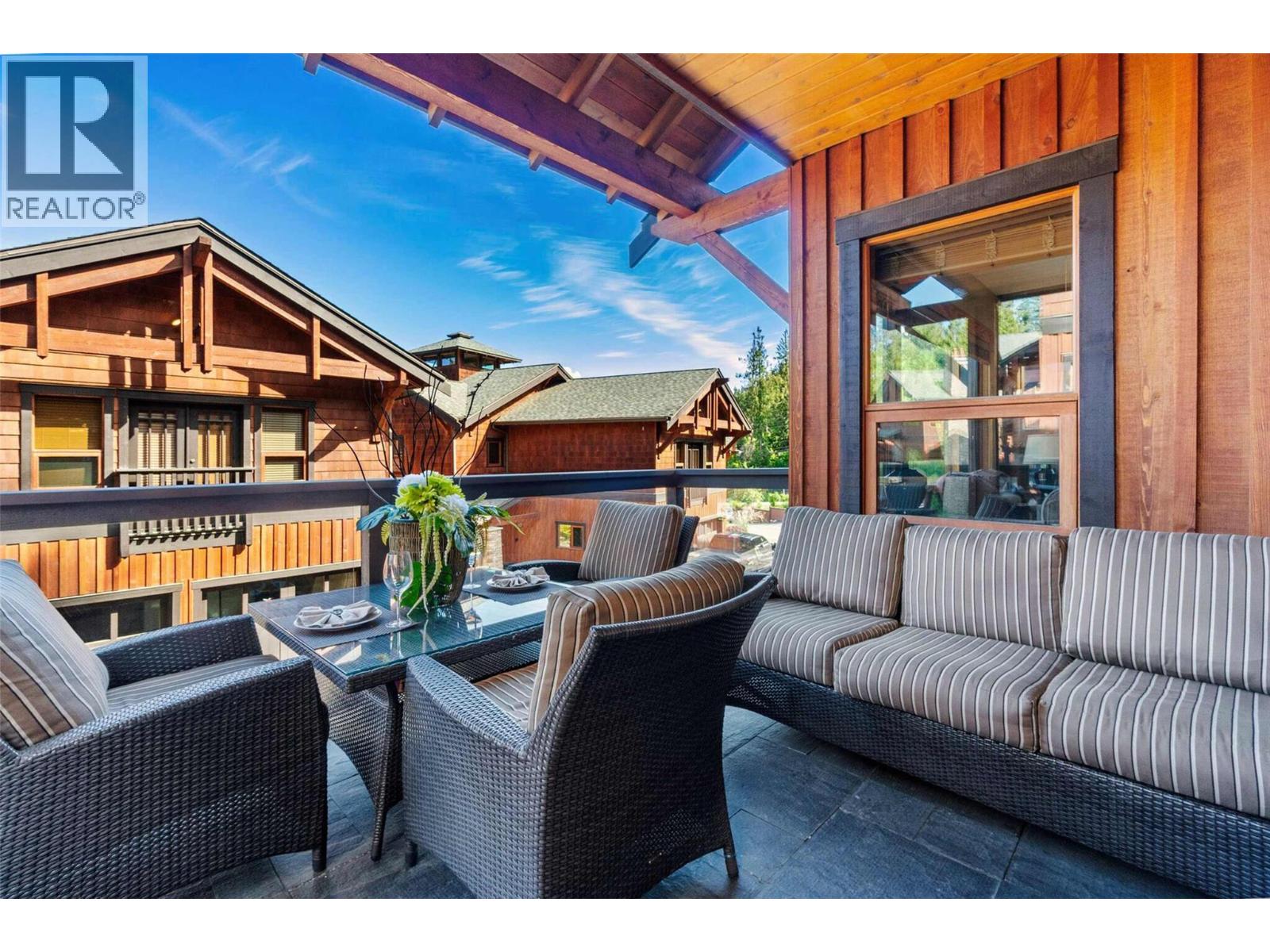 2479 Eagle Bay Road Unit# 17, Blind Bay