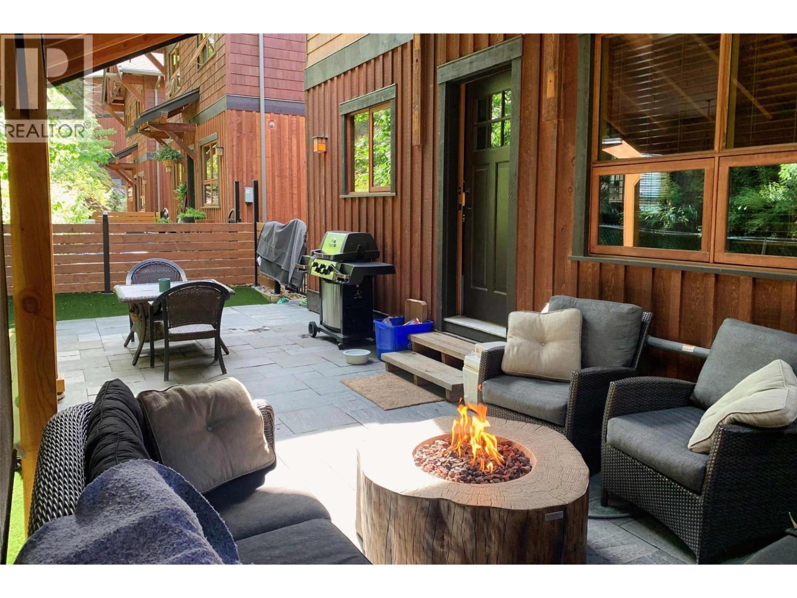 #17 2479 Eagle Bay Road - 11