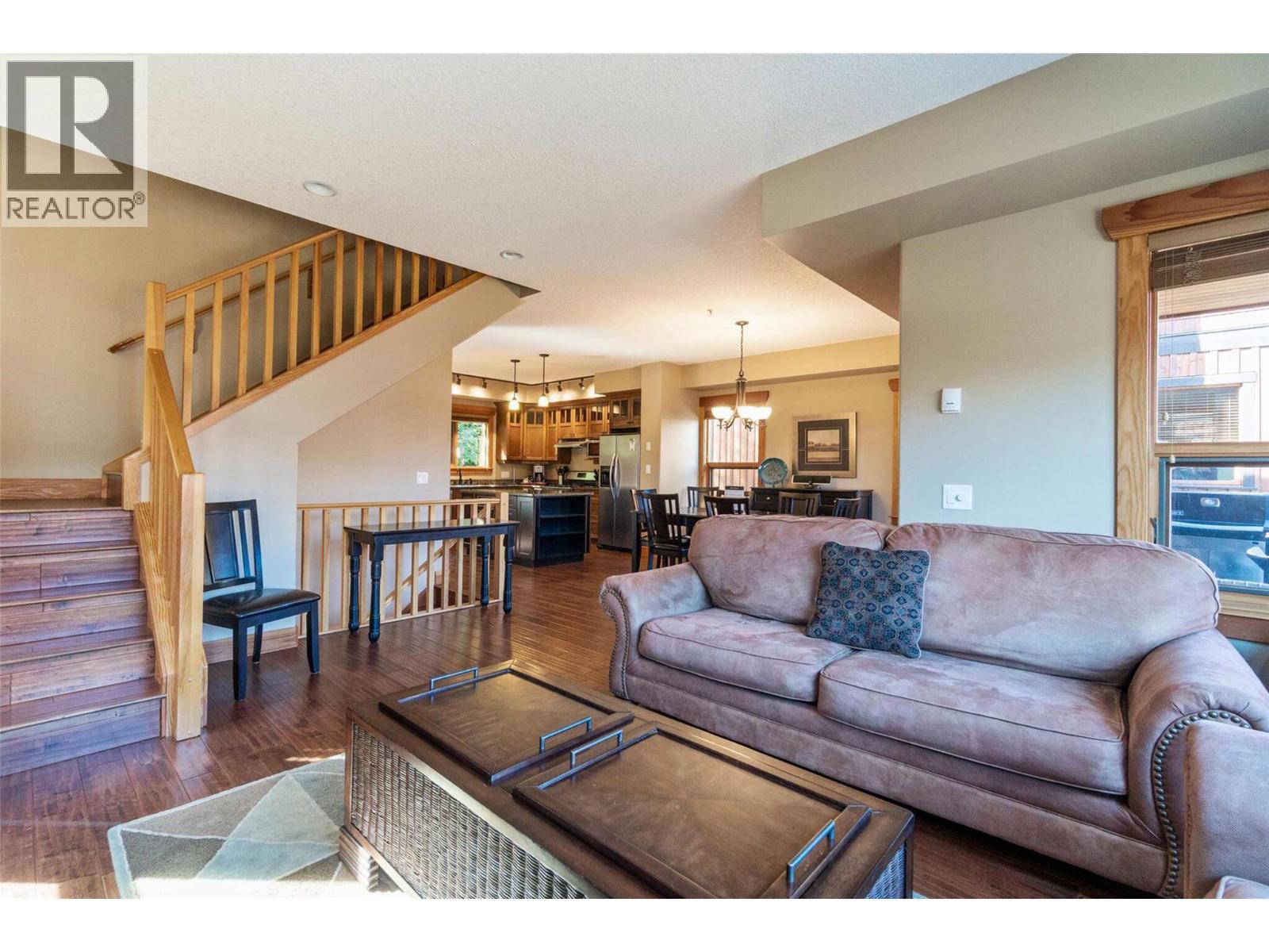 2479 Eagle Bay Road Unit# 17, Blind Bay