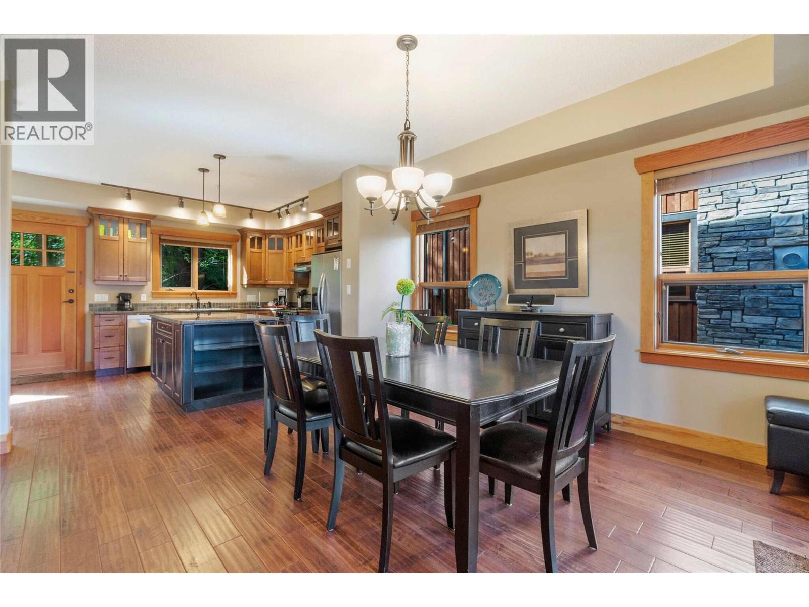 2479 Eagle Bay Road Unit# 17, Blind Bay