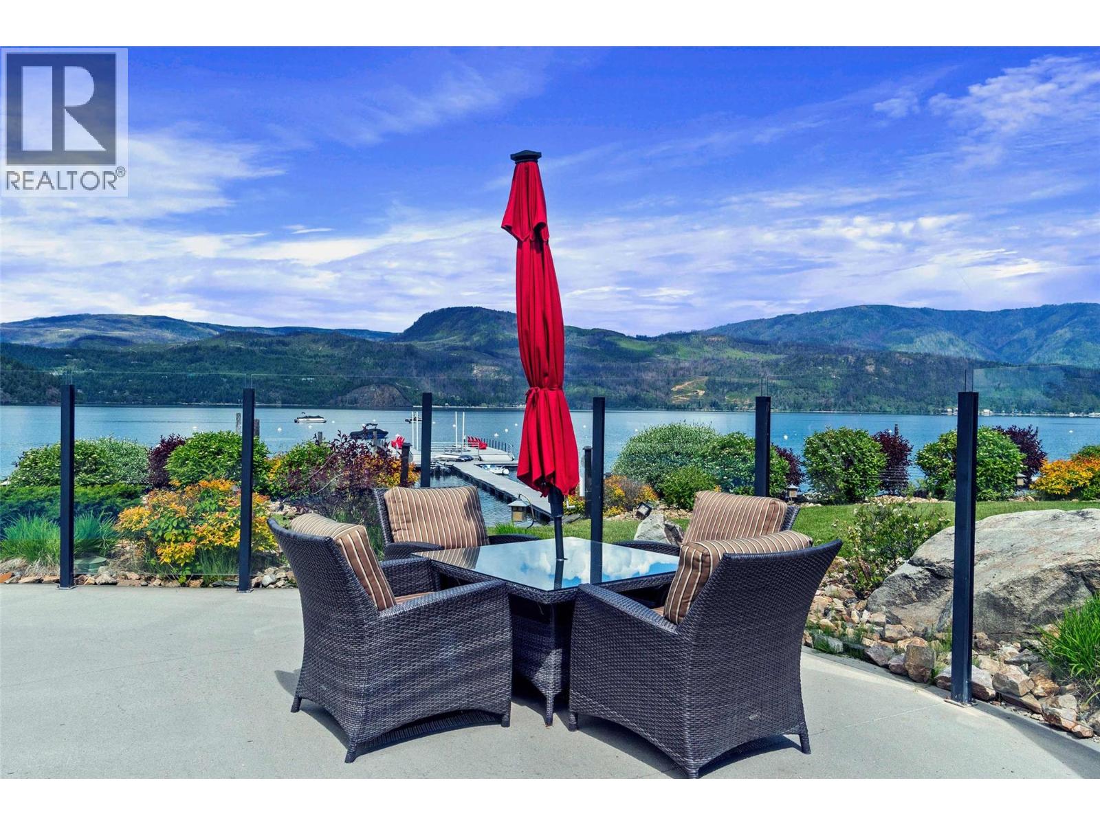 2479 Eagle Bay Road Unit# 17, Blind Bay