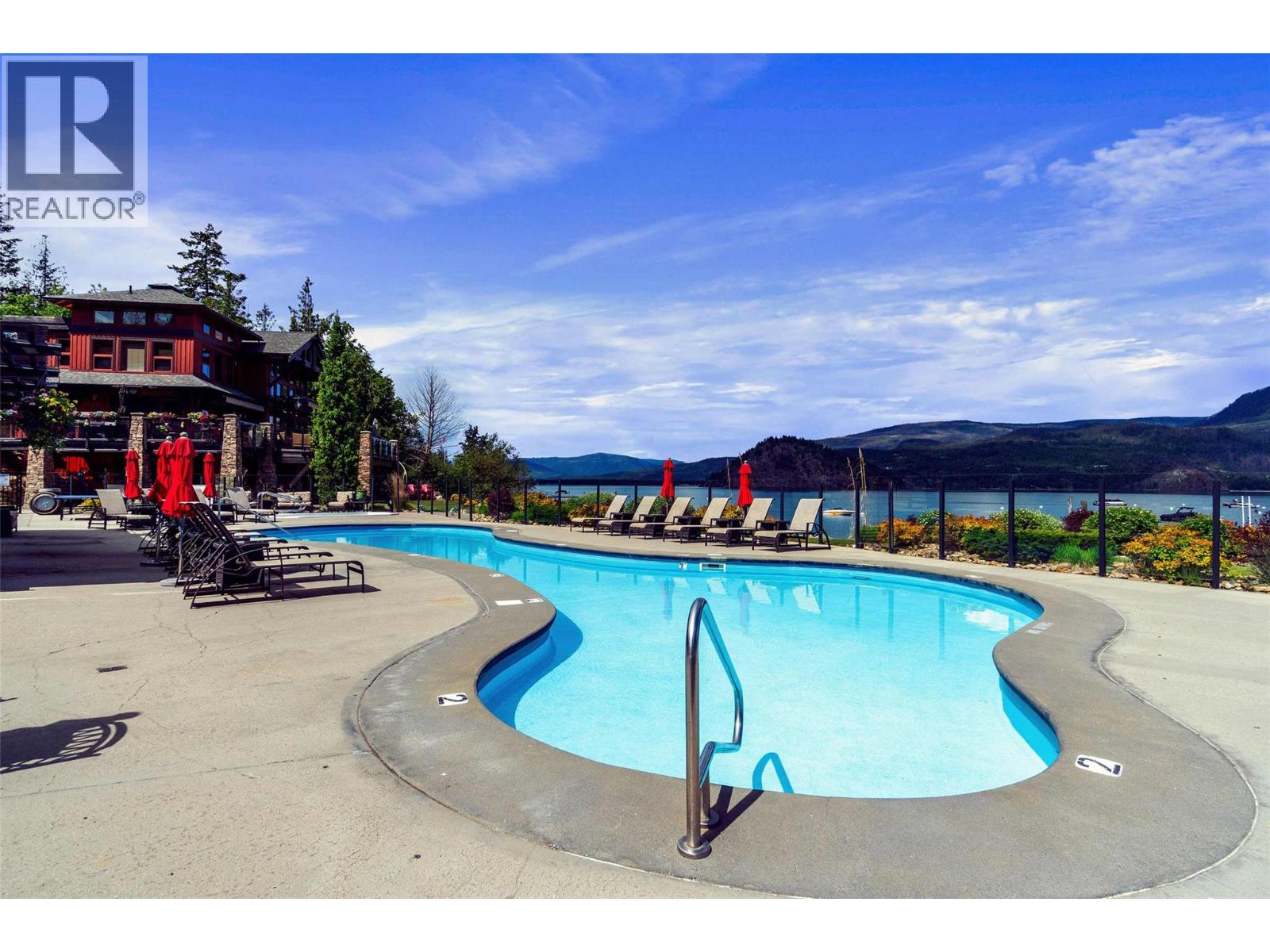 2479 Eagle Bay Road Unit# 17, Blind Bay