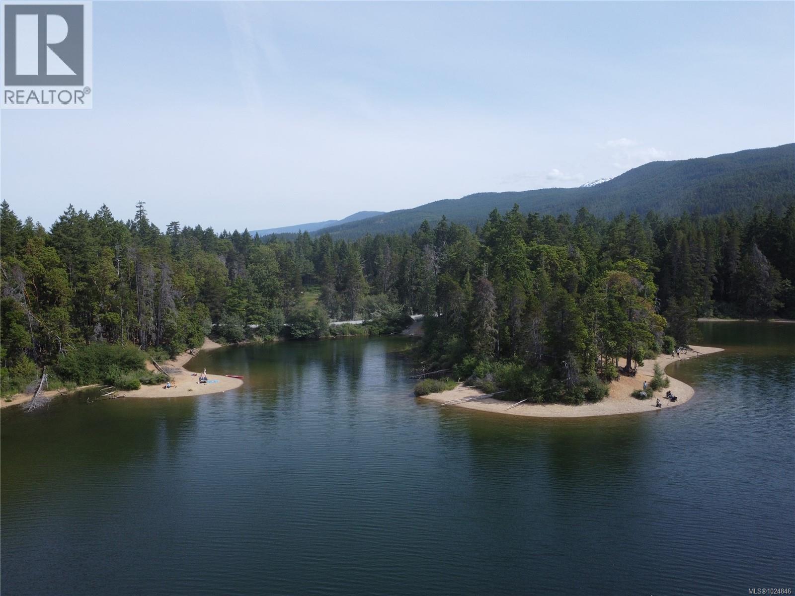 1075 SPIDER LAKE Rd, Qualicum Beach