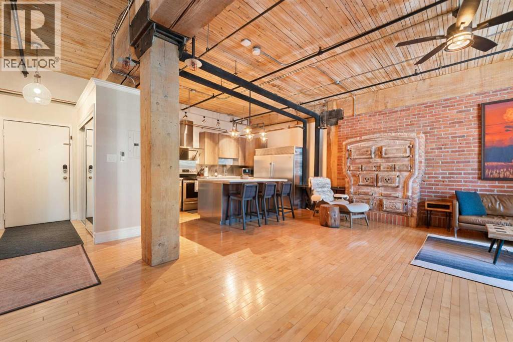 Single Family House Loft for Sale in    Avenue SW Beltline Calgary 