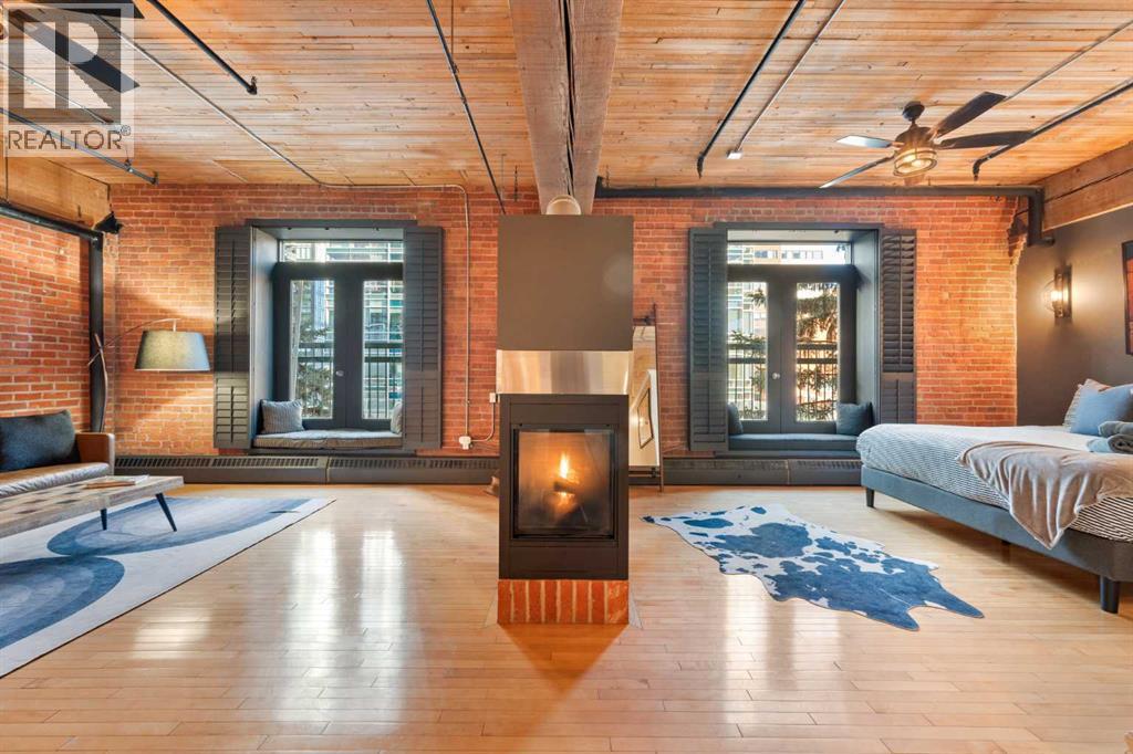 Single Family House Loft for Sale in    Avenue SW Beltline Calgary 