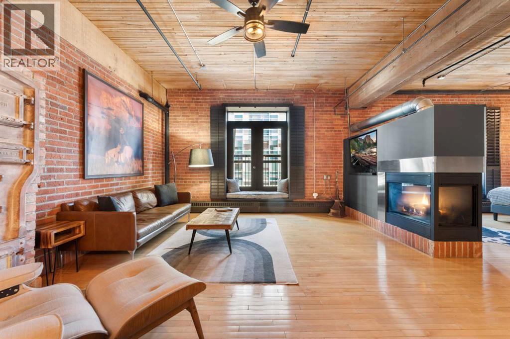 Single Family House Loft for Sale in    Avenue SW Beltline Calgary 