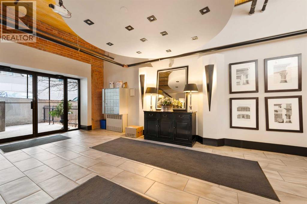 Single Family House Loft for Sale in    Avenue SW Beltline Calgary 