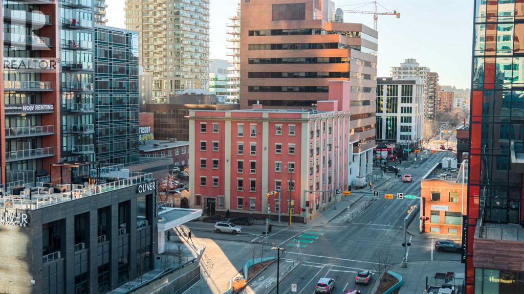 Single Family House Loft for Sale in    Avenue SW Beltline Calgary 