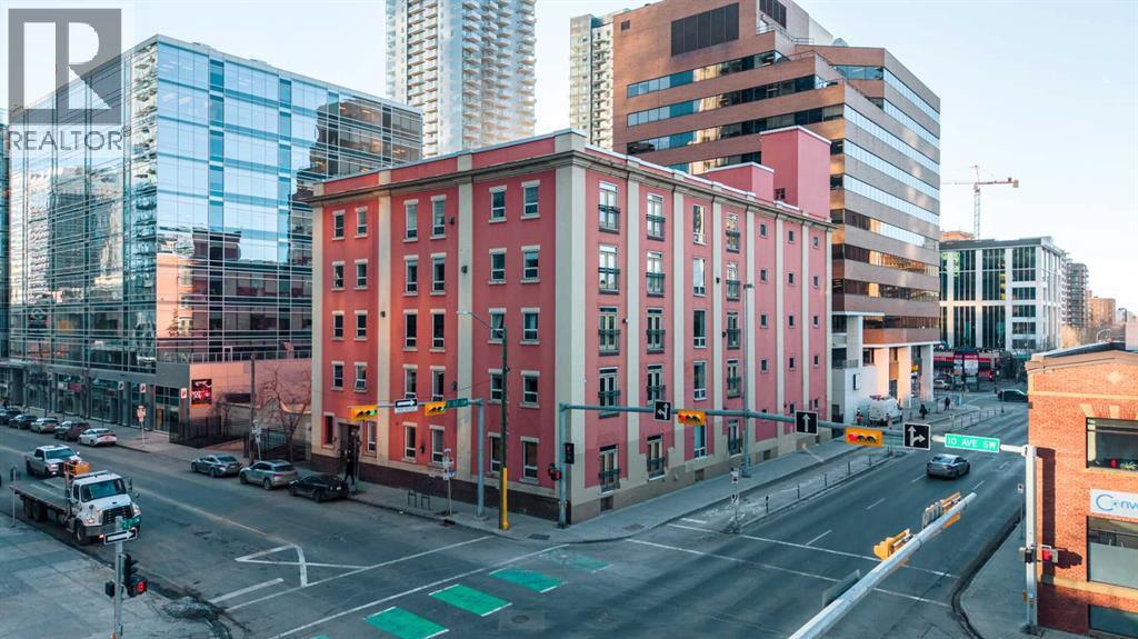 Single Family House Loft for Sale in    Avenue SW Beltline Calgary 