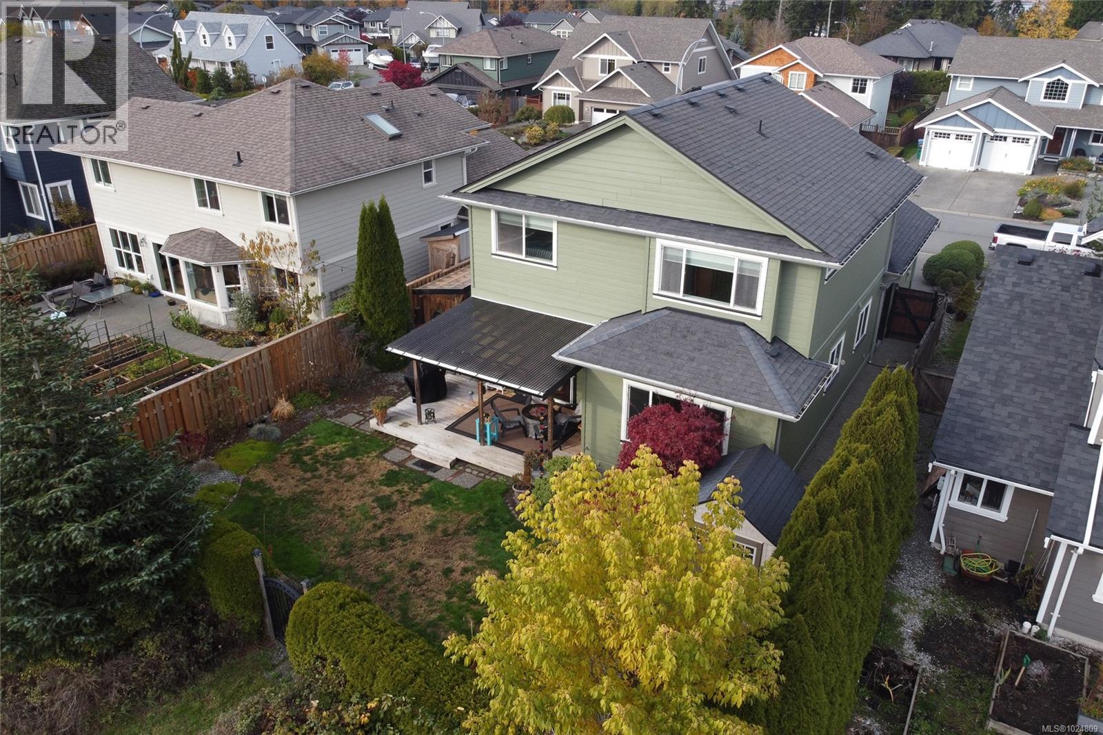 1922 FALCON CRES - 44