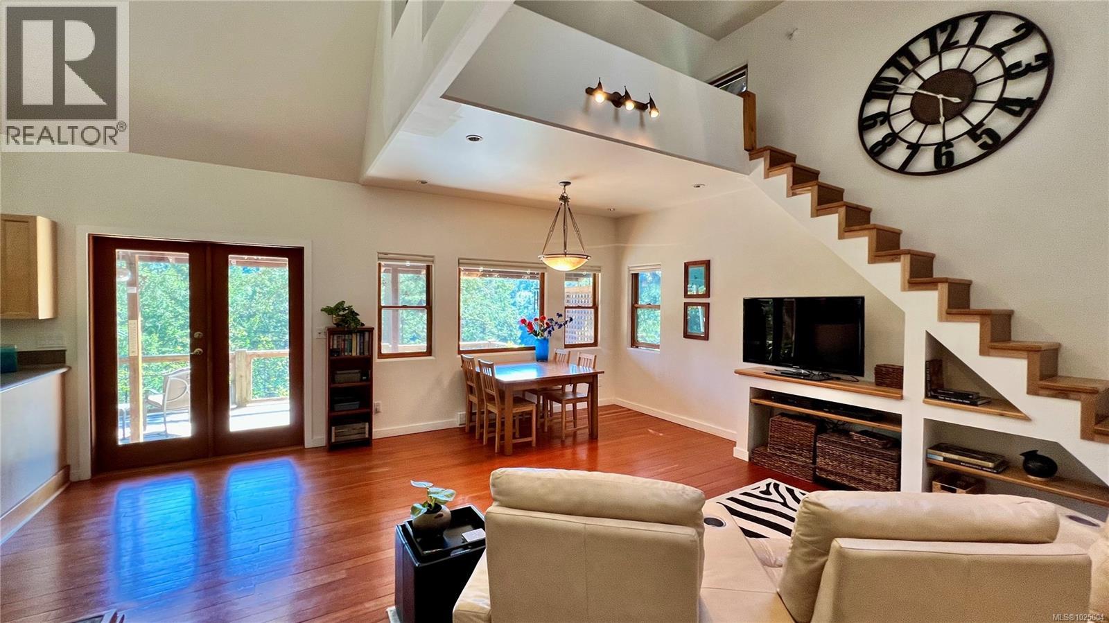 231 Halibut Hill Rd, Mudge Island