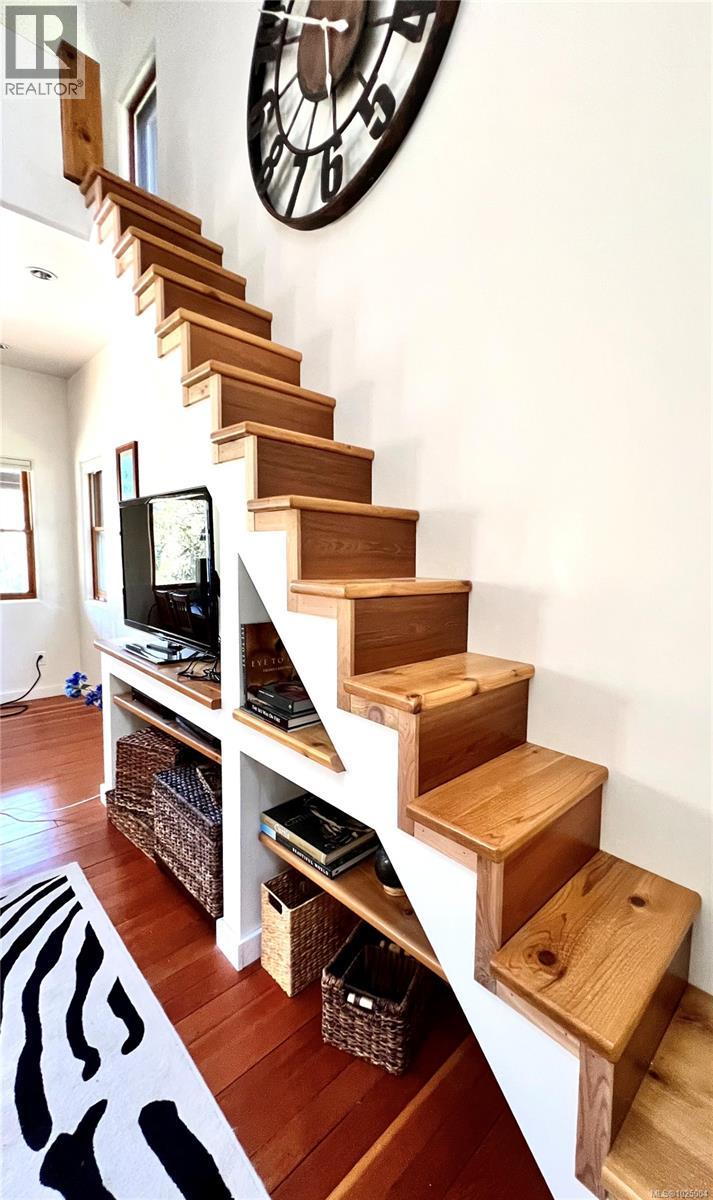 231 Halibut Hill Rd, Mudge Island