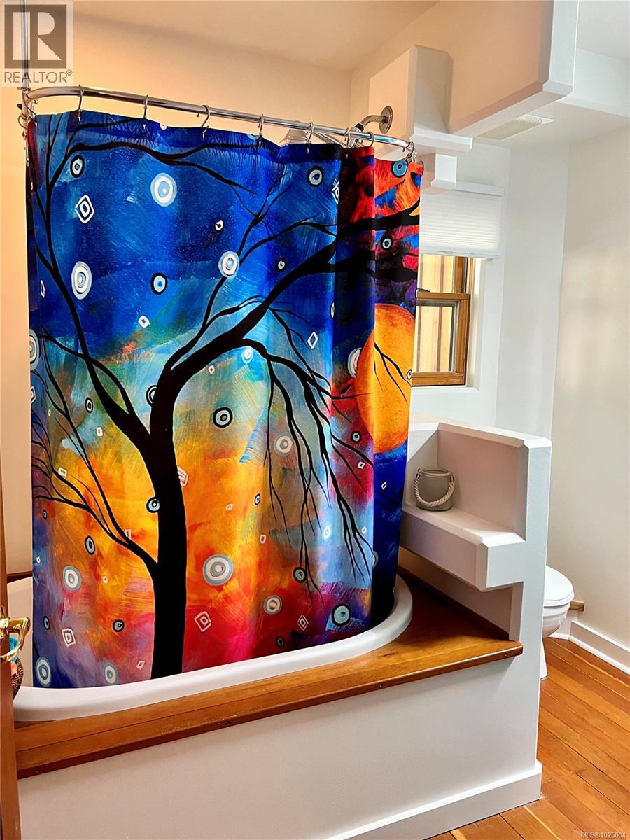 231 Halibut Hill Rd, Mudge Island