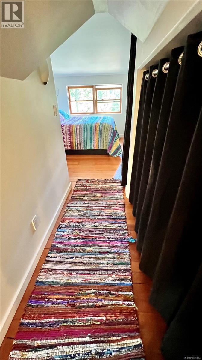 231 Halibut Hill Rd, Mudge Island