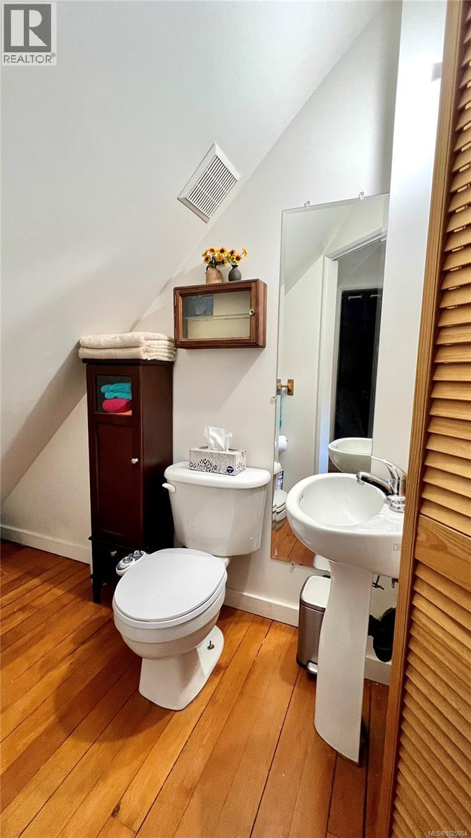 231 Halibut Hill Rd, Mudge Island