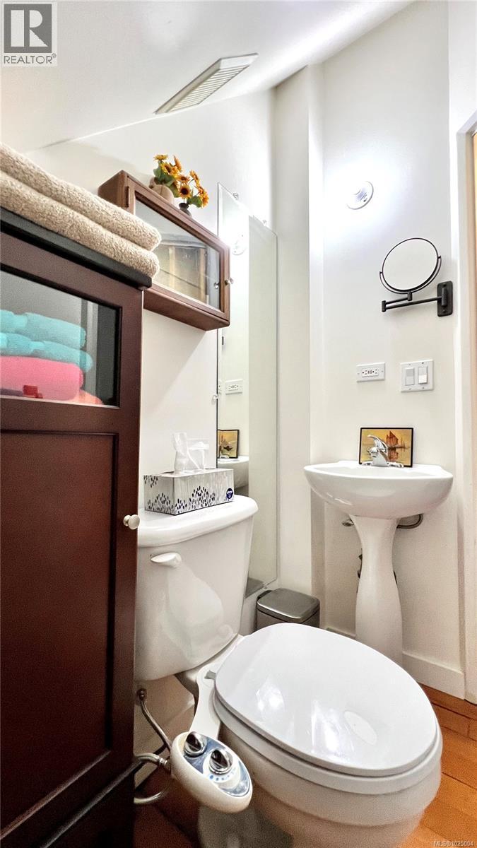 231 Halibut Hill Rd, Mudge Island