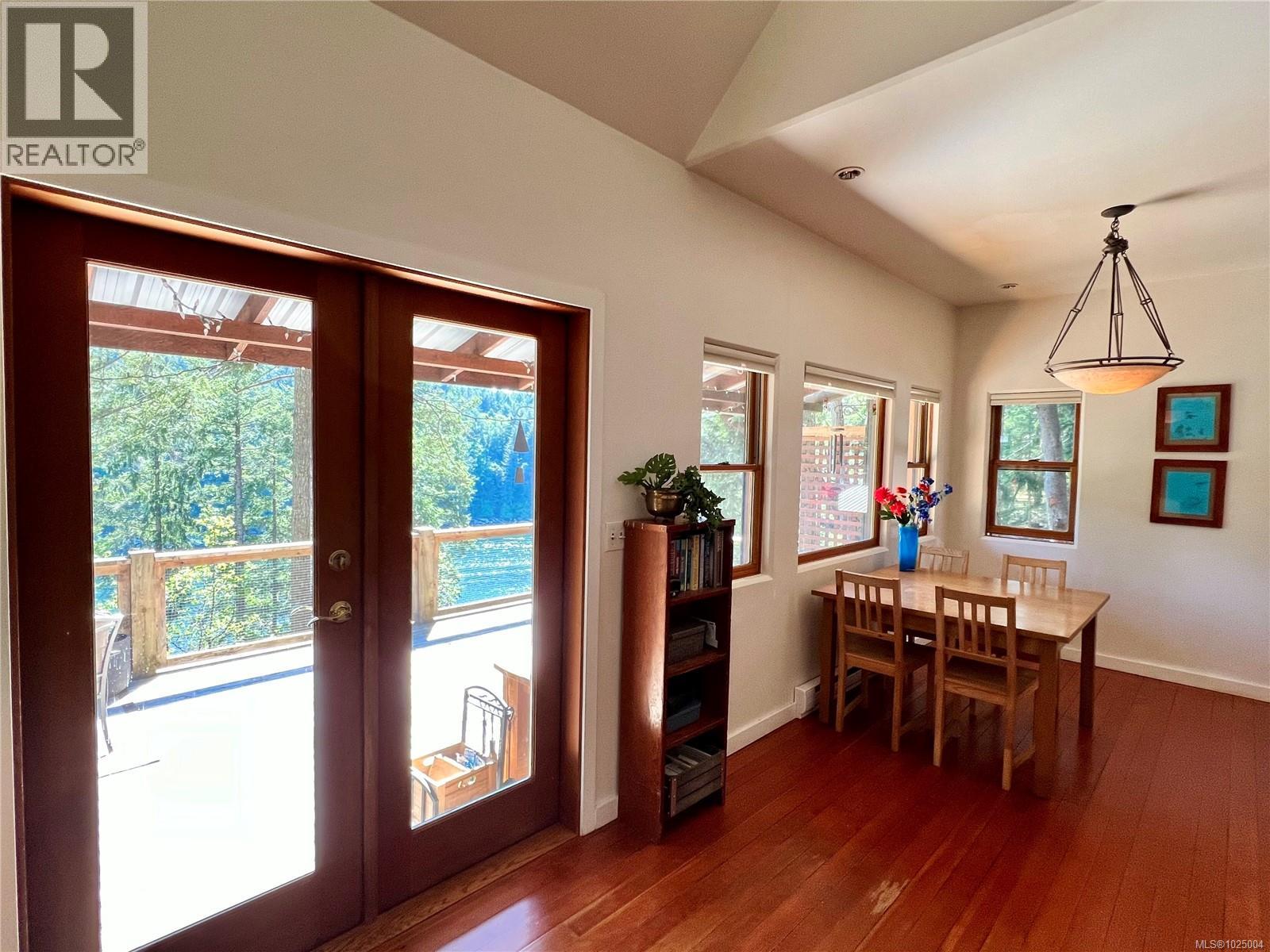 231 Halibut Hill Rd, Mudge Island