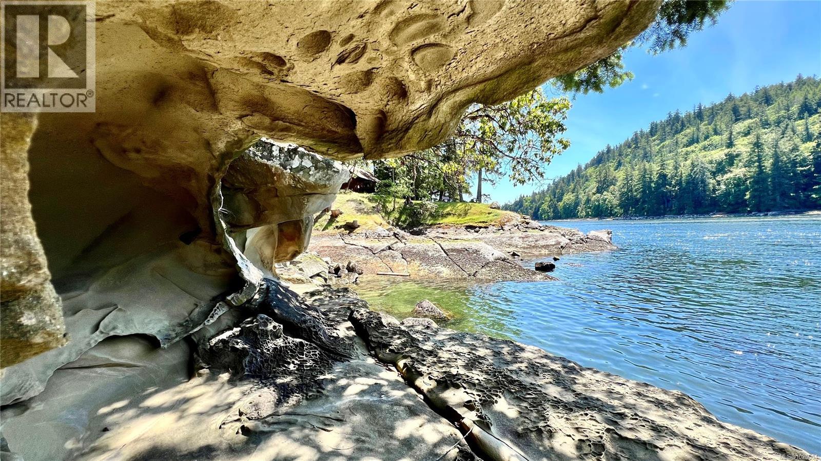 231 Halibut Hill Rd, Mudge Island