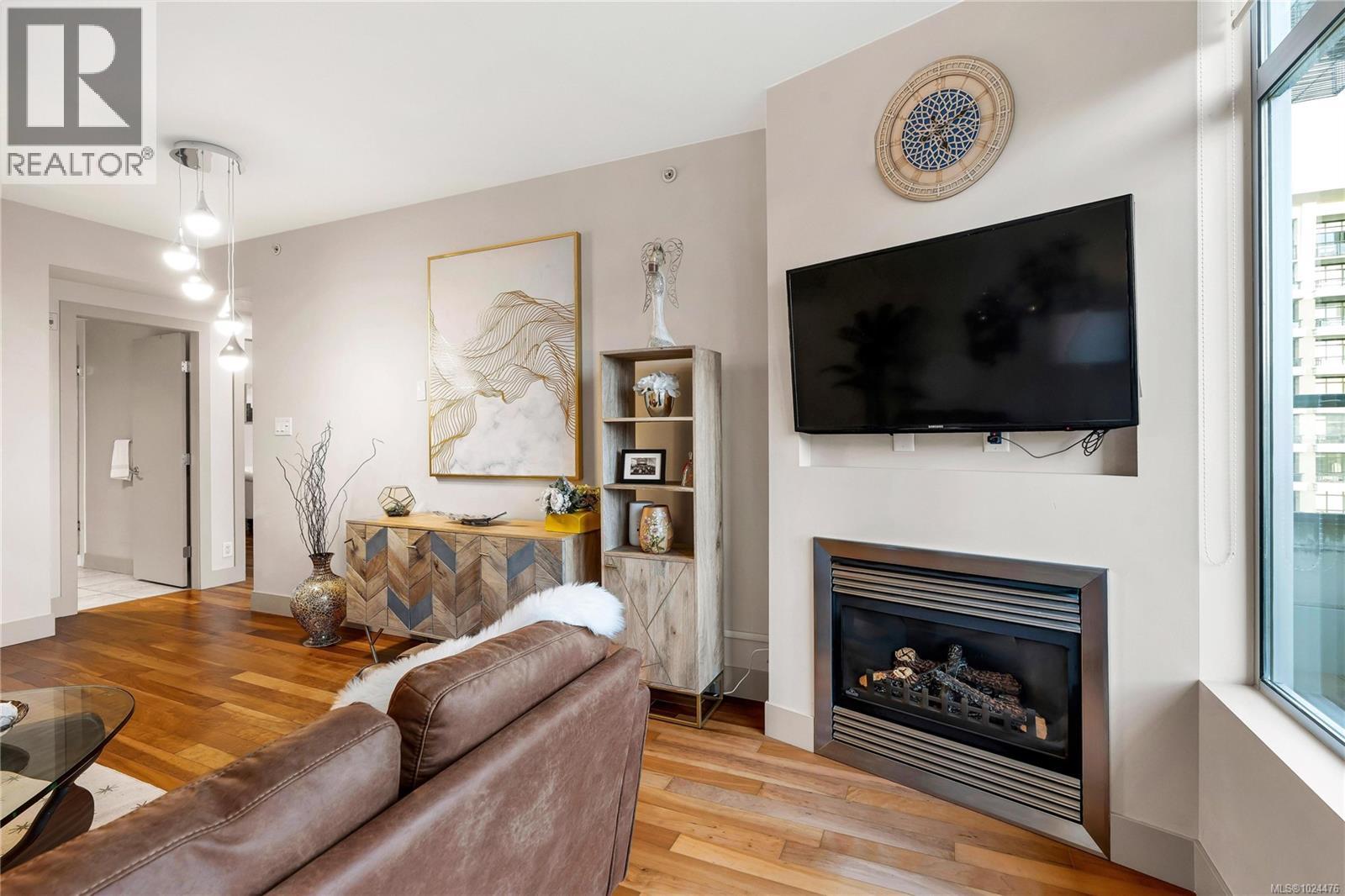 S1104 737 Humboldt Street, Victoria