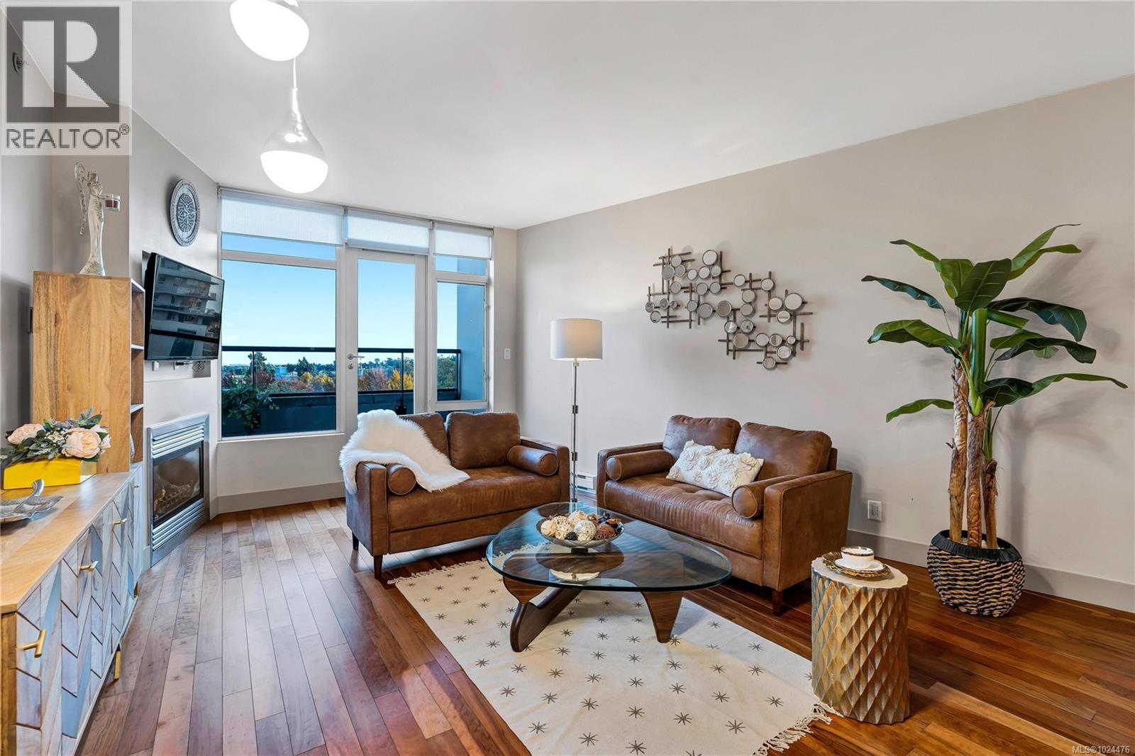 S1104 737 Humboldt Street, Victoria