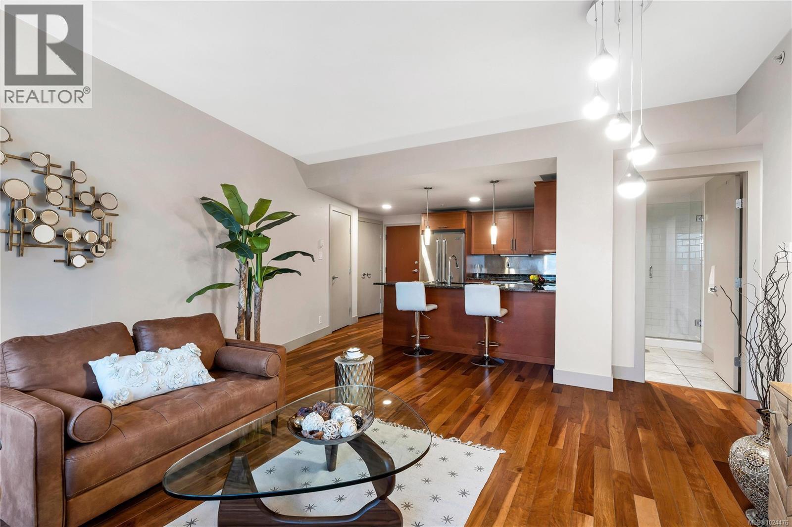 S1104 737 Humboldt Street, Victoria