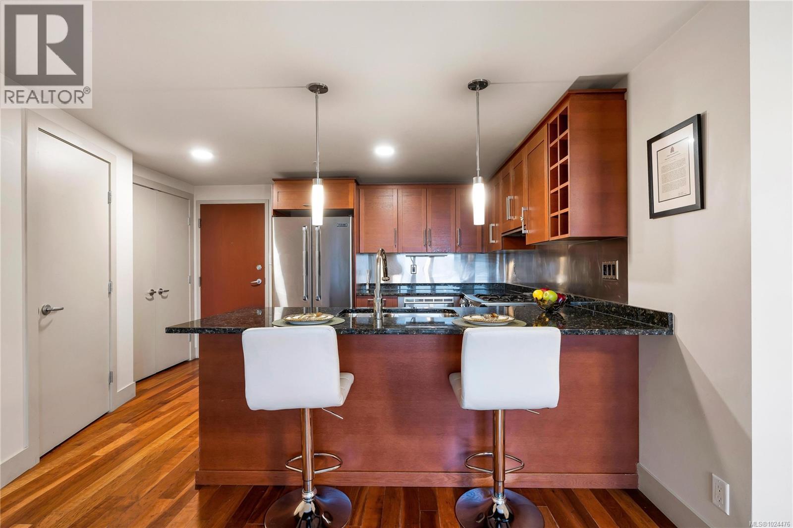 S1104 737 Humboldt Street, Victoria