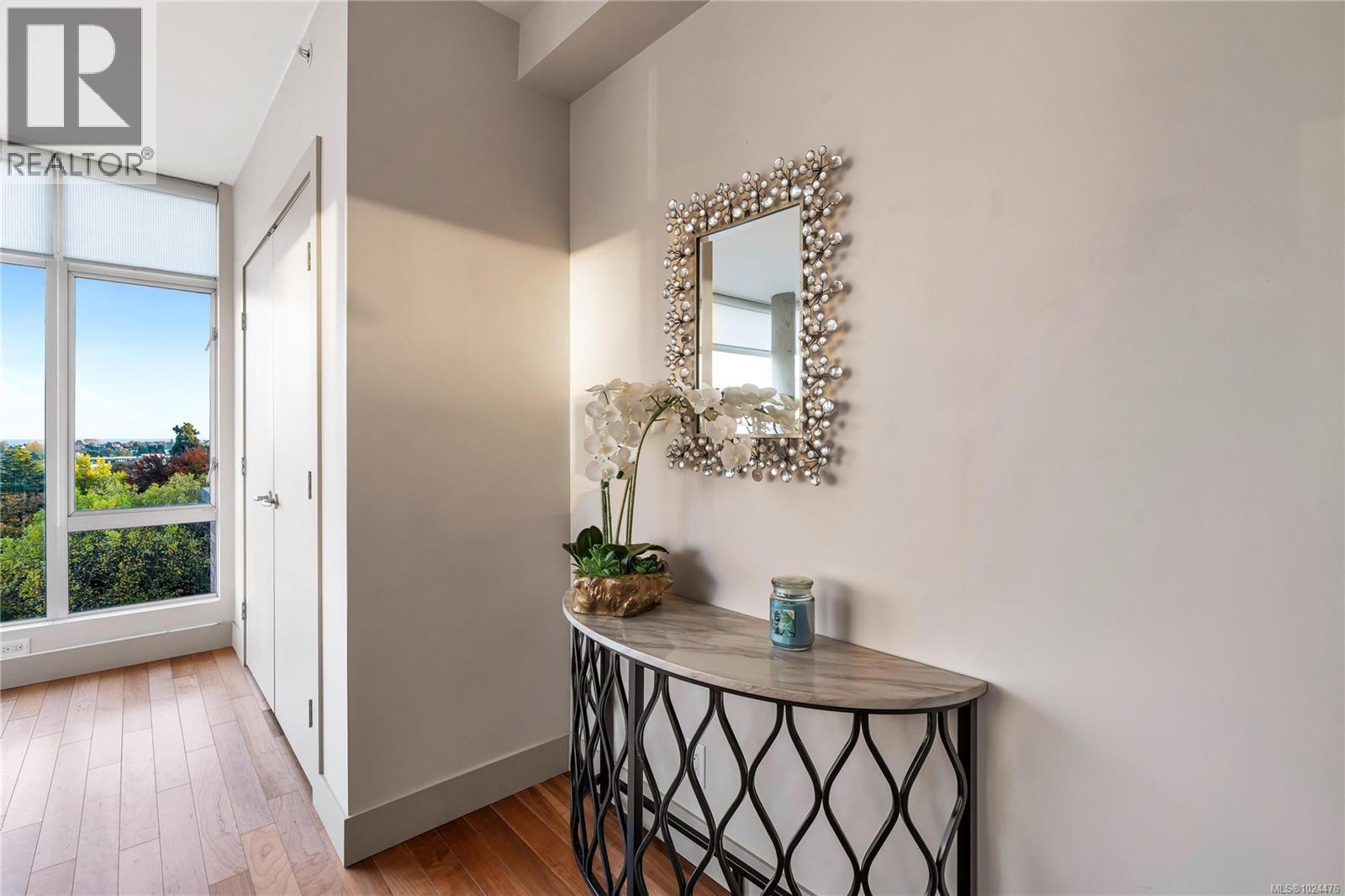 S1104 737 Humboldt Street, Victoria