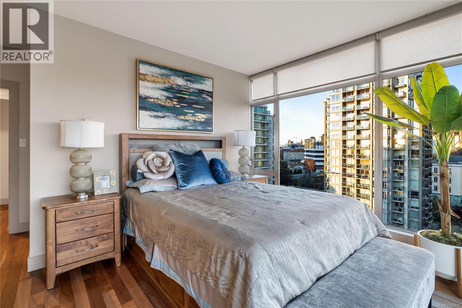 S1104 737 Humboldt Street, Victoria