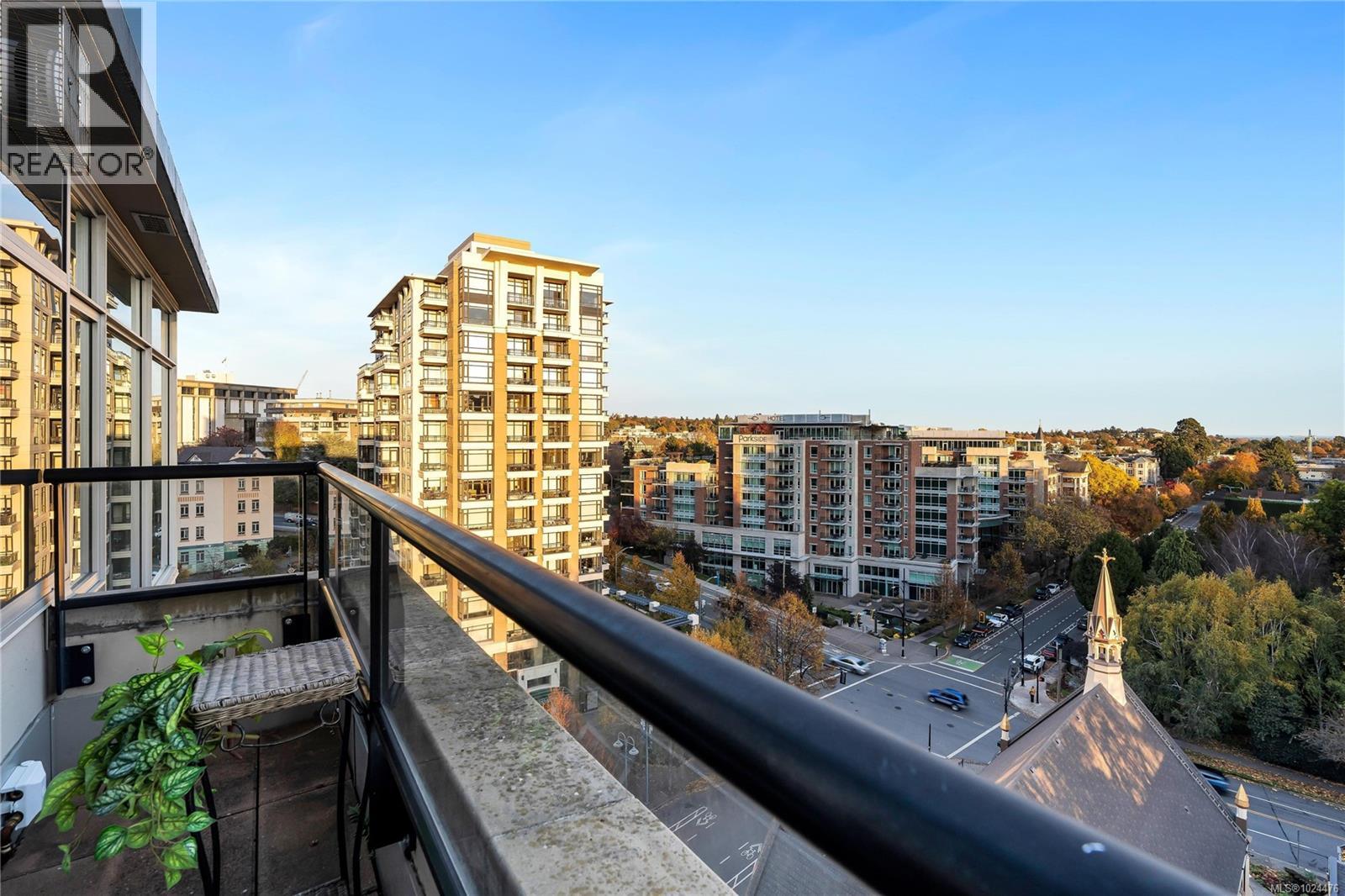 S1104 737 Humboldt Street, Victoria