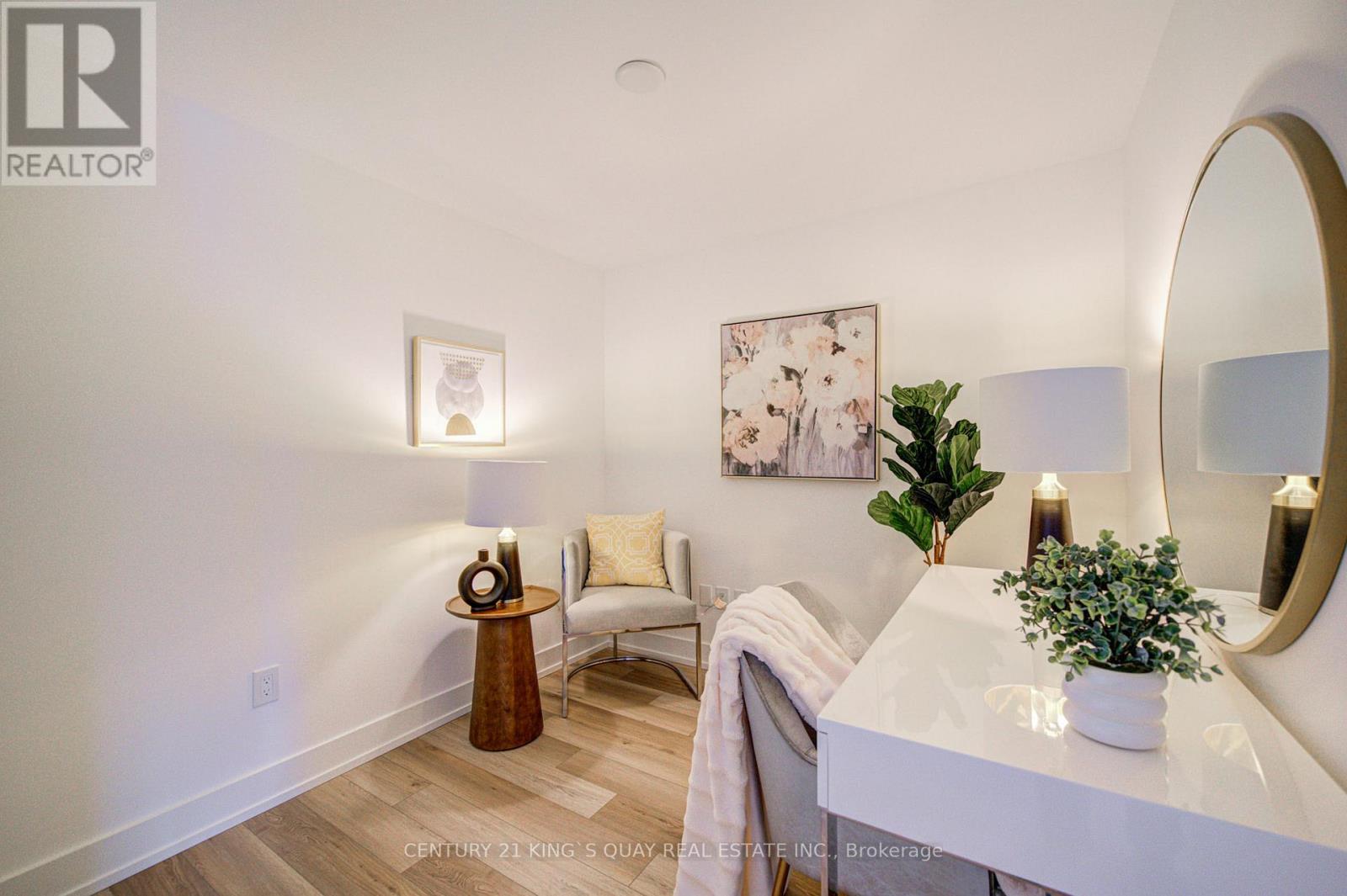 #1607 9 CLEGG ROAD - 30