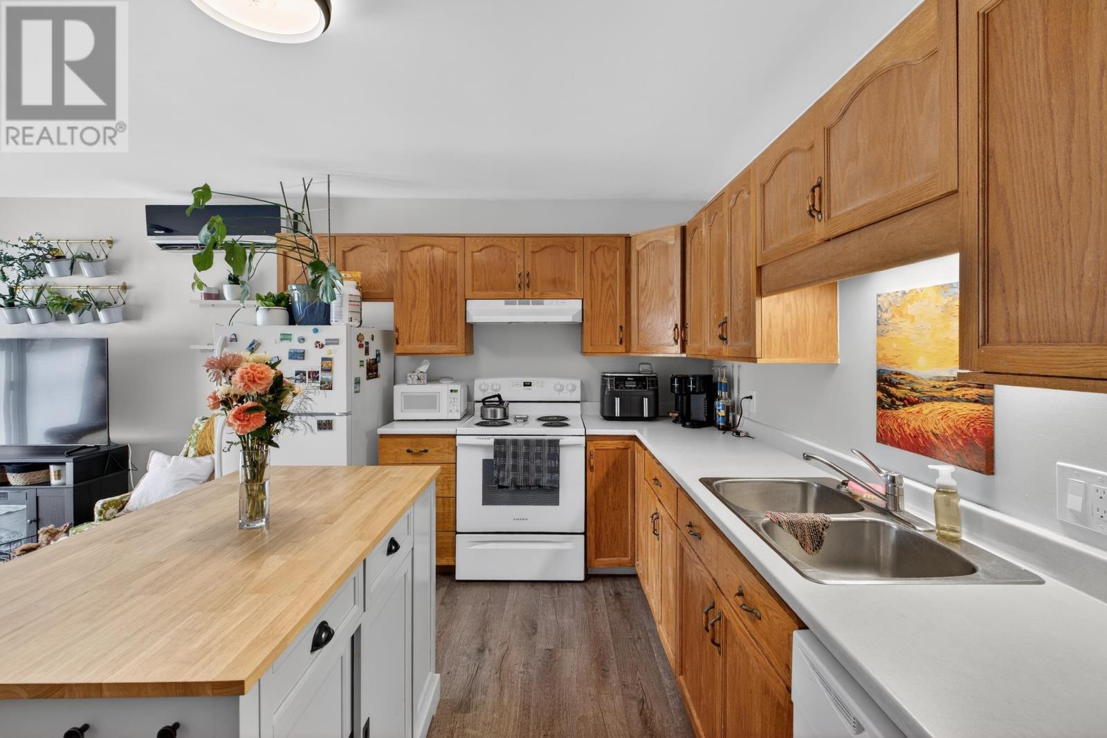 125 LADY SLIPPER DRIVE N - 7