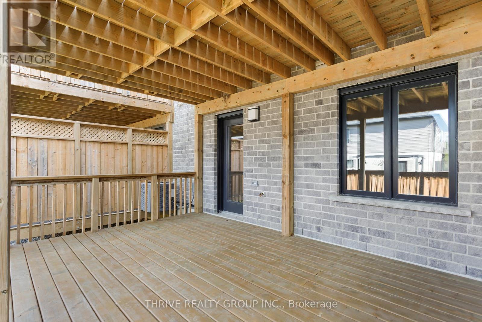 40 – 2261 LINKWAY BOULEVARD, London South (South A), Ontario