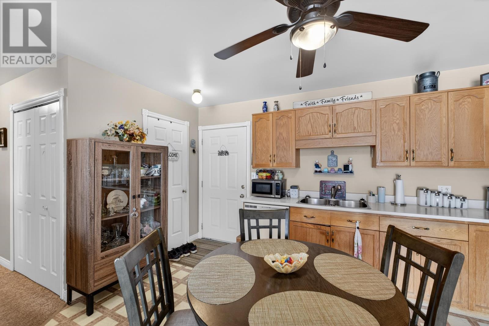 125 Lady Slipper Drive N - 25