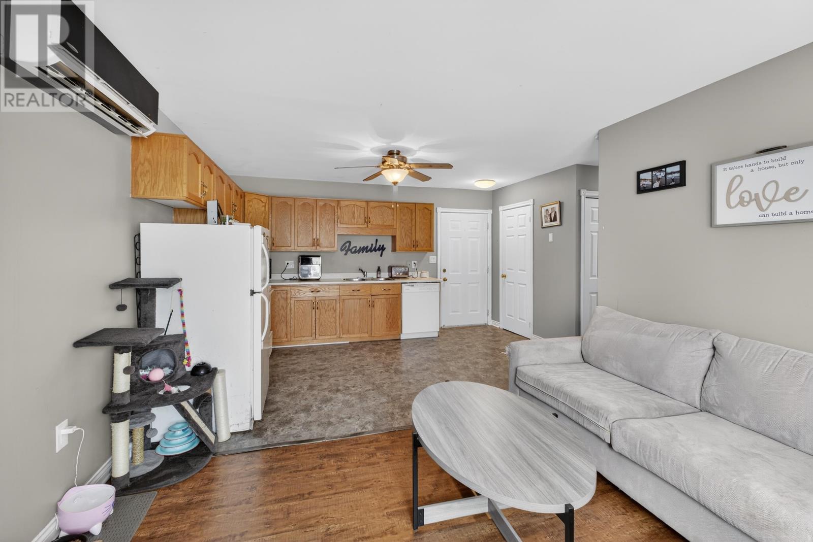 125 Lady Slipper Drive N - 39