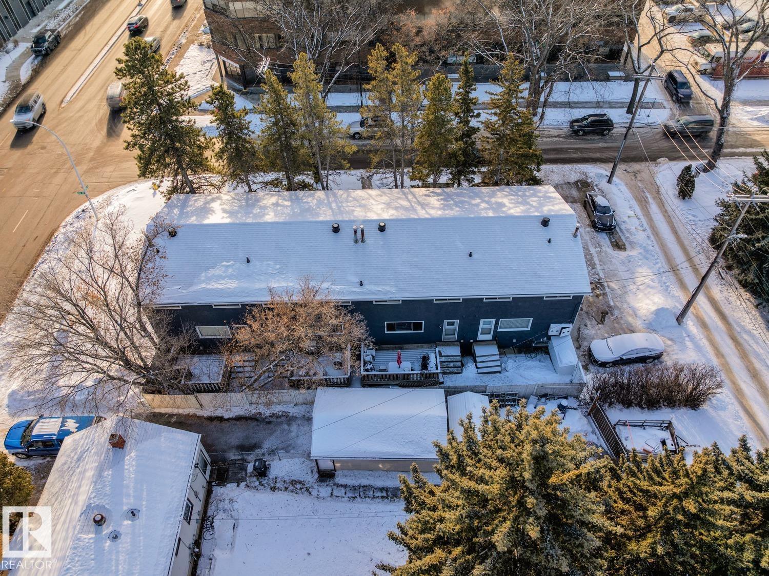 #14204 14206 14208 14210 103 AV NW, Edmonton