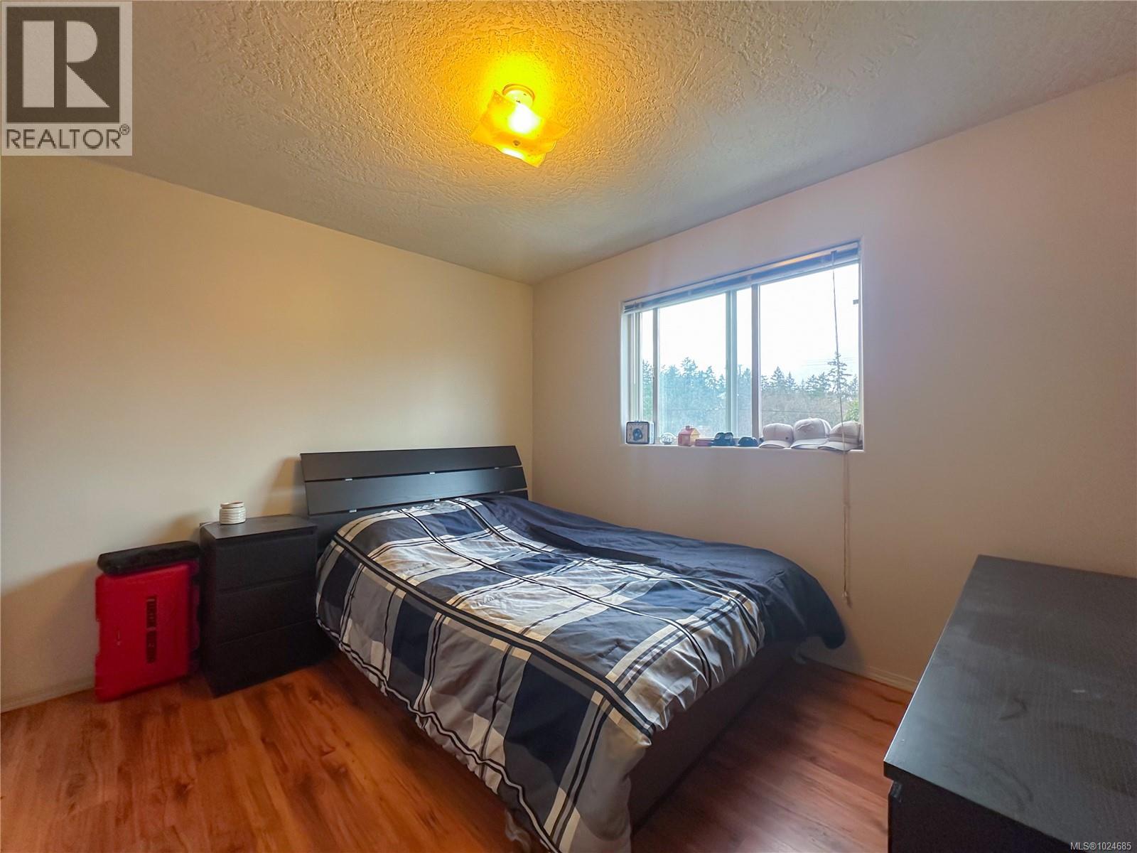 2 1587 Joan Ave, Crofton