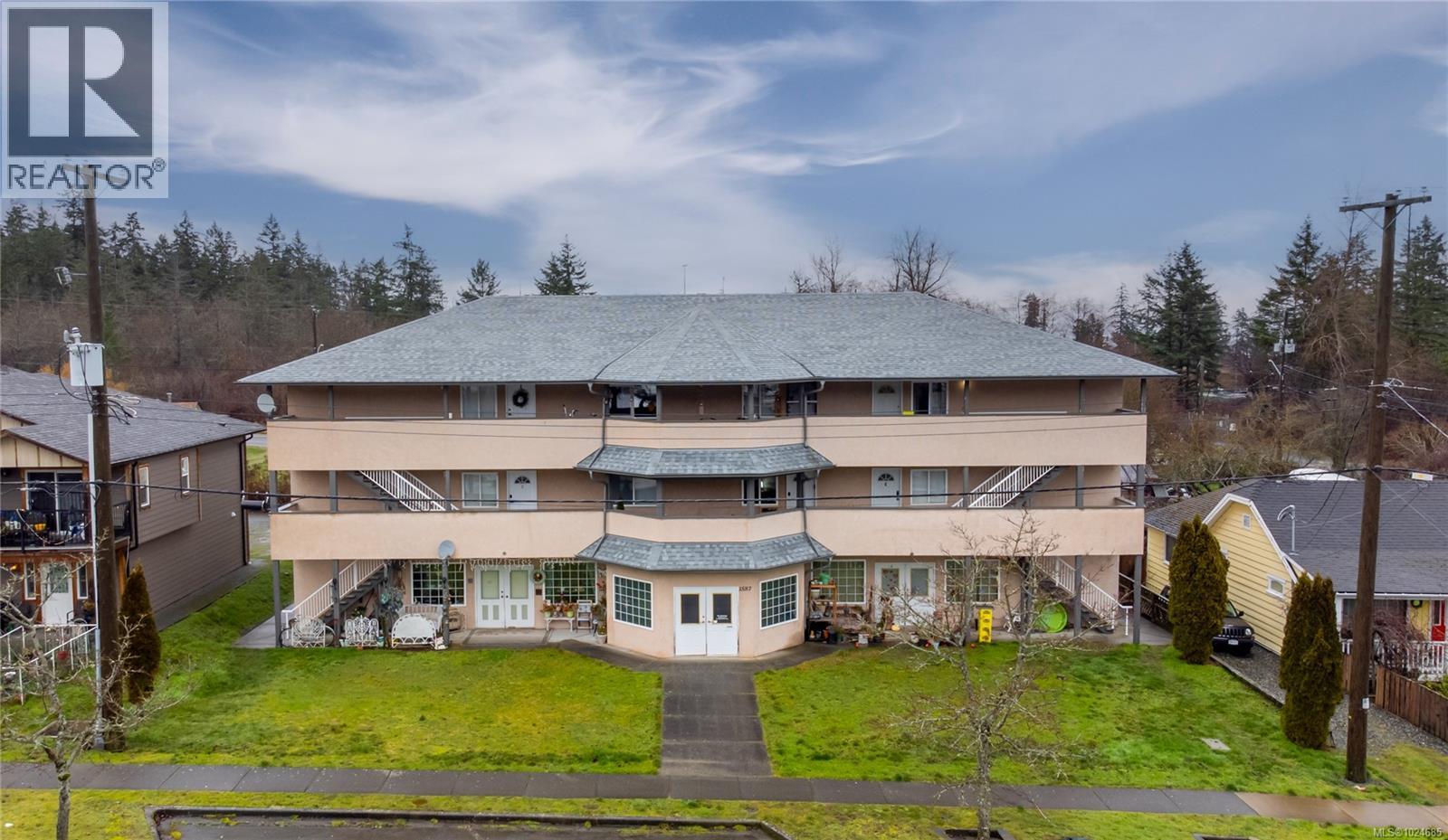 2 1587 Joan Ave, Crofton