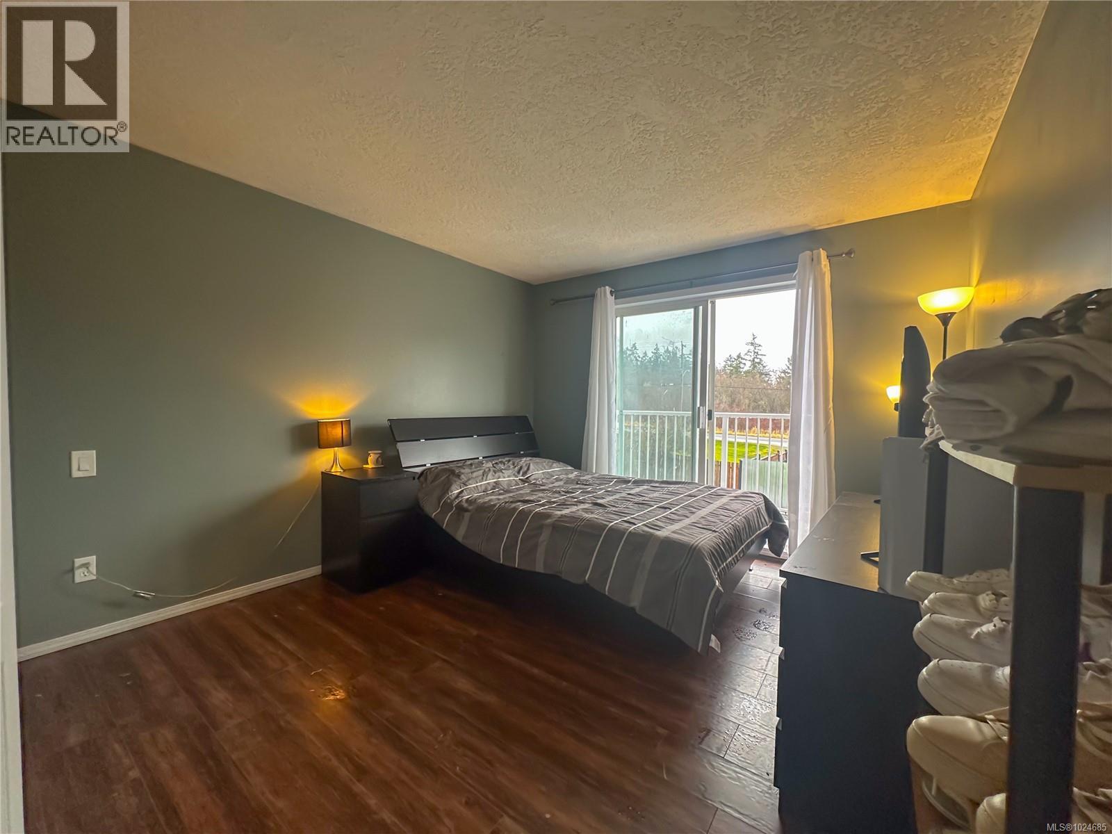 2 1587 Joan Ave, Crofton